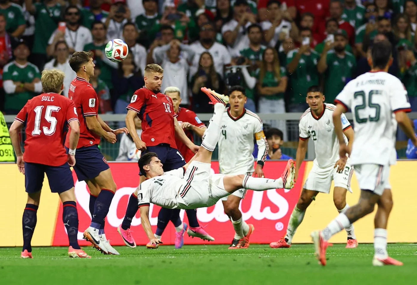 Javier Aguirre y México después del triunfo